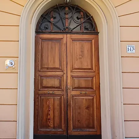 Bologna Homestay B&B *