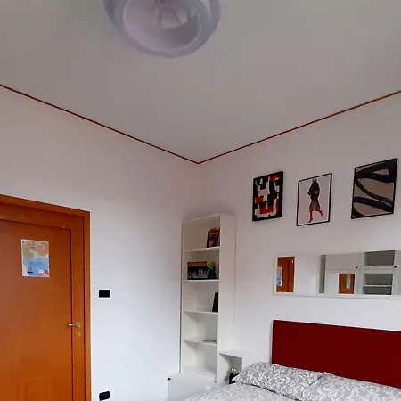 Bologna Homestay B&B Bed & Breakfast *