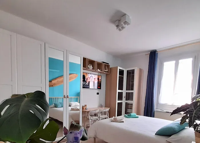 Bologna Homestay B&B Couette-café